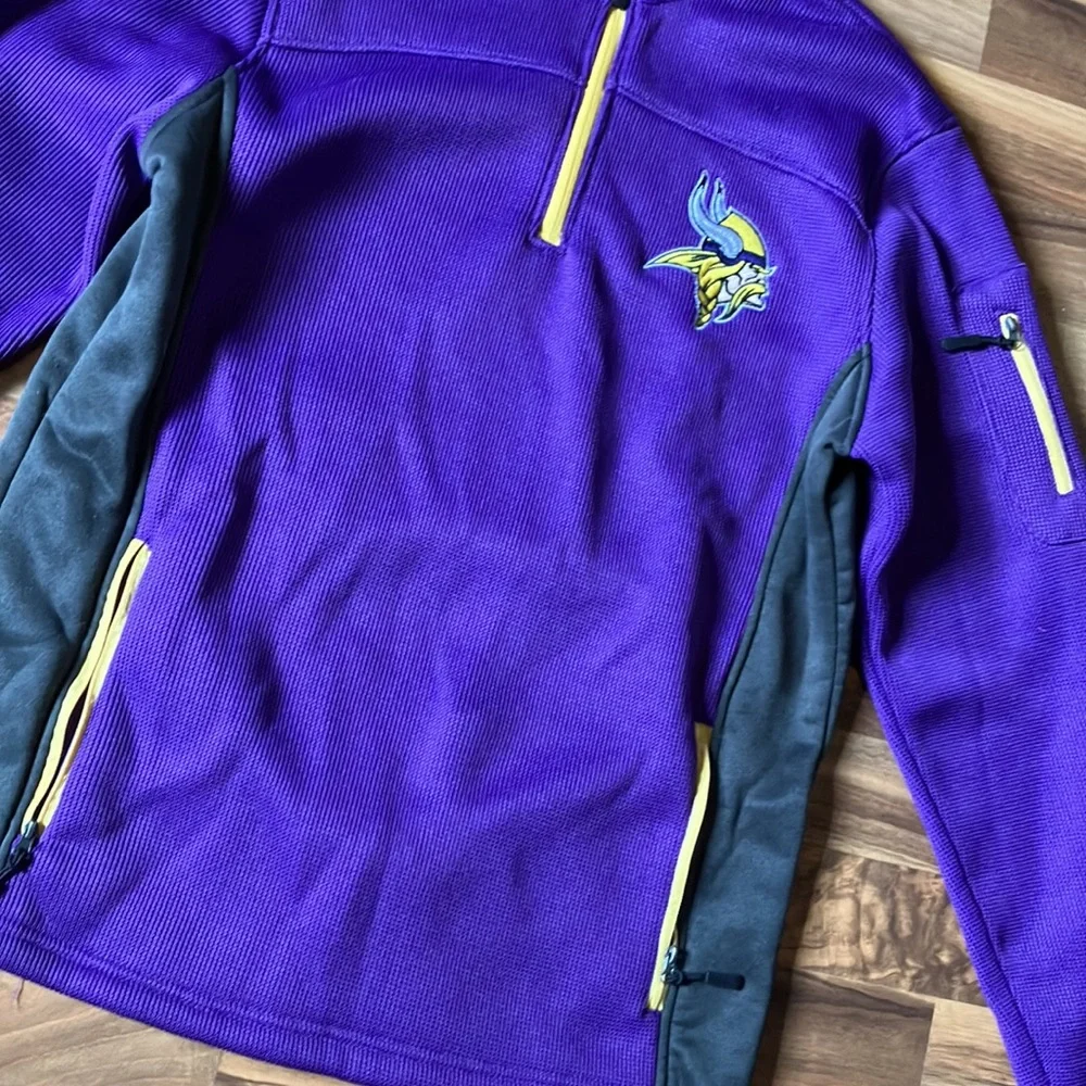MN Vikings Half Zip Sweatshirt, Size S - Picture 2 of 4